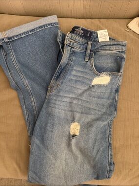 Hollister Light Blue Boyfriend Jeans with Distressed Details